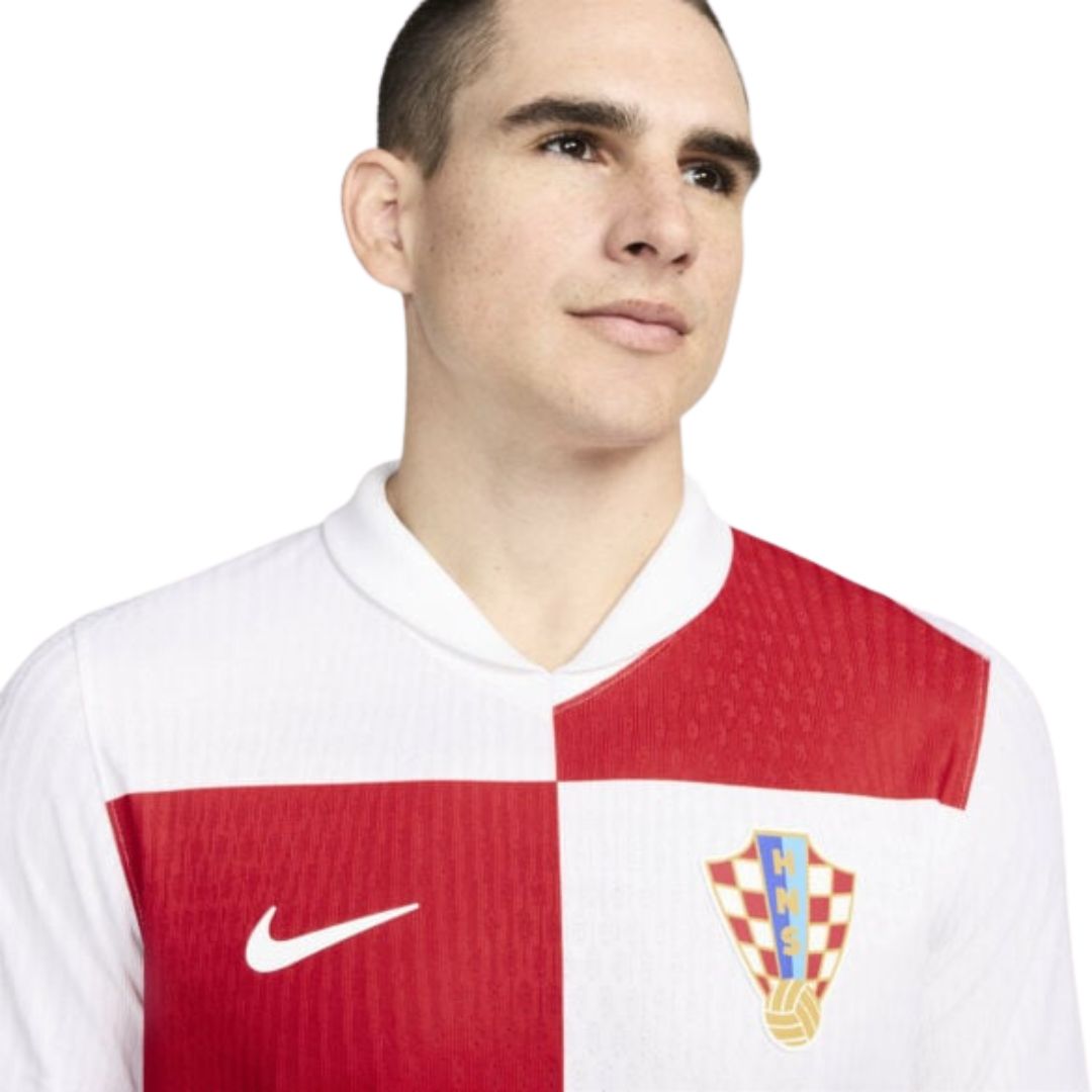 Camisa Croácia I 2024/25 Torcedor Nike Masculina - Branca e Vermelha