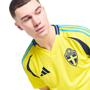 Camisa Suécia I 2024/25 Torcedor Adidas Masculina - Amarela